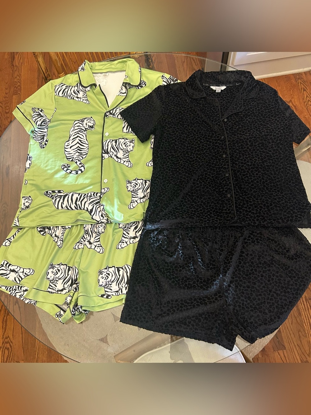 Pajama sets (lot of 2) sz. L